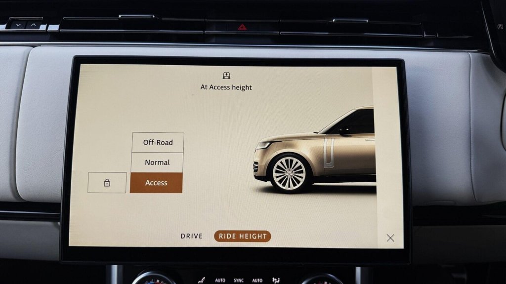 USED 2022 72 LAND ROVER RANGE ROVER 3.0 D300 MHEV SE Auto 4WD Euro 6 (s/s) 5dr HUGE SPEC|PANROOF|GHOST|FRIDGE