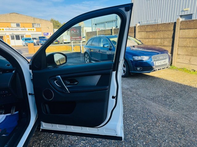 2021 Land Rover Discovery Sport 1.5L R-Dynamic S 5dr - Photo 9