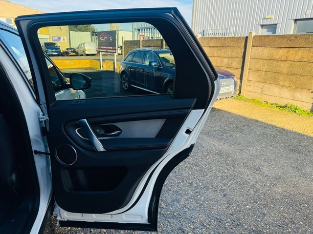 2021 Land Rover Discovery Sport 1.5L R-Dynamic S 5dr - Photo 12