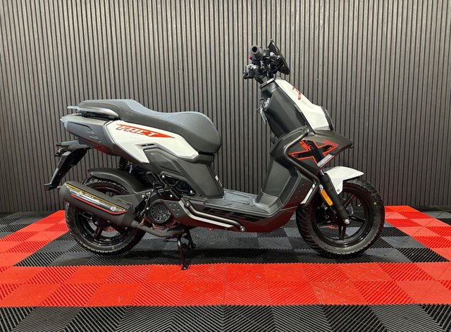 View our KEEWAY FACT X 125