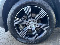 USED 2019 69 VOLVO XC40 1.5 T3 Inscription SUV 5dr Petrol Manual Euro 6 (s/s) (163 ps) LEATHER*SAT-NAV*ELEC TAIL GATE*49K