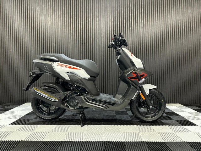 View our KEEWAY FACT X 125