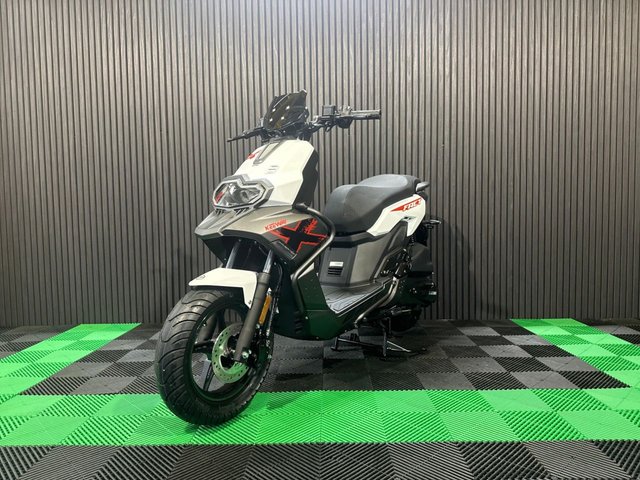 View our KEEWAY FACT X 125