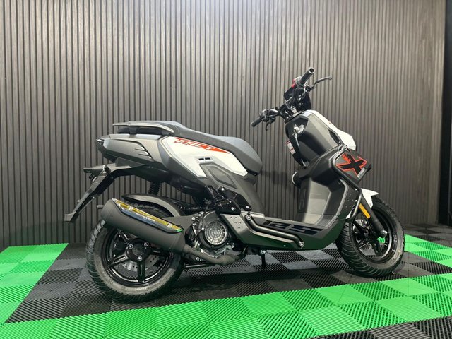 View our KEEWAY FACT X 125