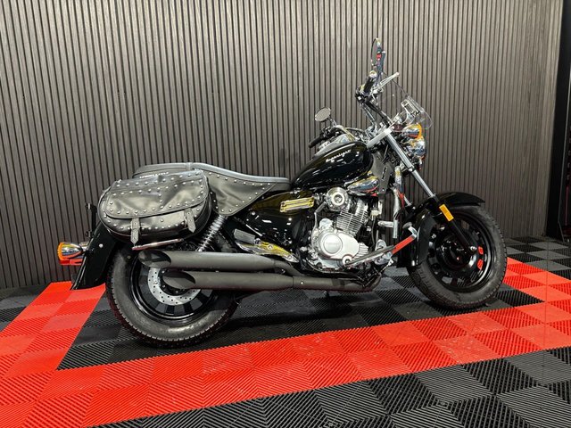 View our KEEWAY SUPERLIGHT 125