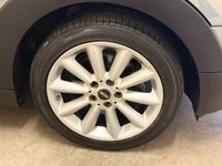 USED 2017 17 MINI CLUBMAN 2.0 Cooper D Estate 6 Door Diesel Automatic Euro 6 (s/s) (150 ps) 5 SERVICES TO 20,589 MILES