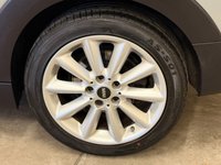 USED 2017 17 MINI CLUBMAN 2.0 Cooper D Estate 6 Door Diesel Automatic Euro 6 (s/s) (150 ps) 5 SERVICES TO 20,589 MILES