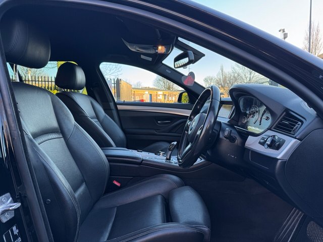 2016 BMW 5 Series 2L M Sport 5dr - Photo 9