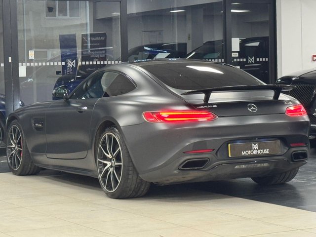 2015 Mercedes-Benz AMG GT - Photo 2