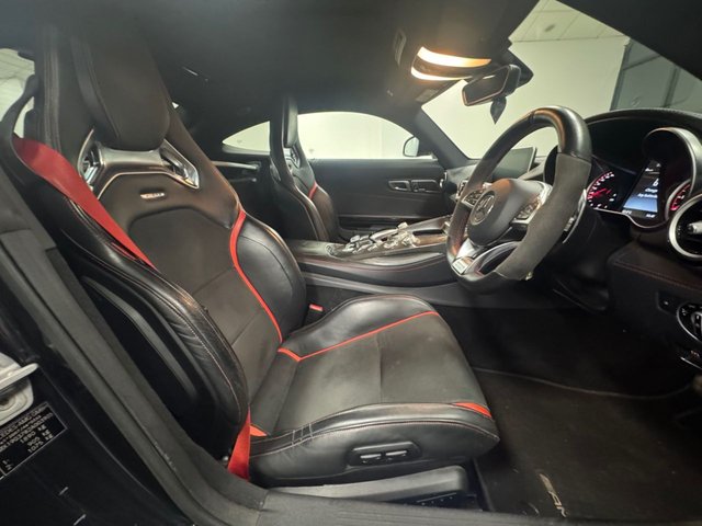 2015 Mercedes-Benz AMG GT - Photo 3
