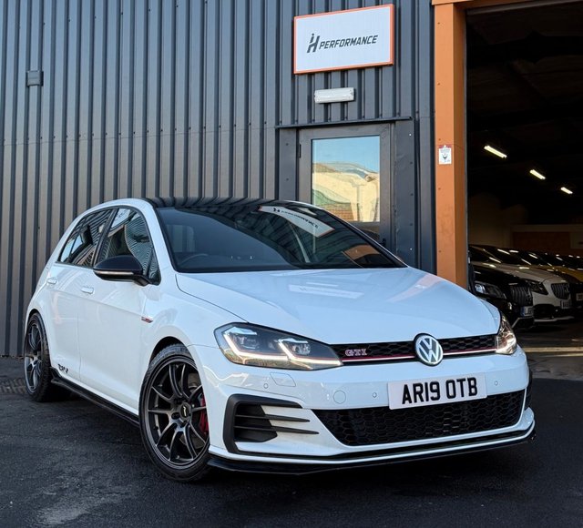 2019 VOLKSWAGEN GOLF