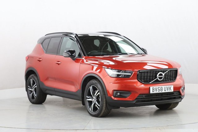 2019 Volvo Xc40 2L R-Design 5dr - Photo 2