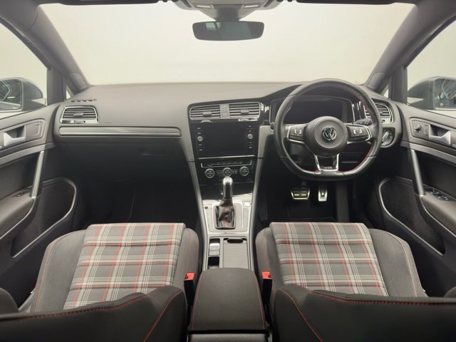 2019 Volkswagen Golf 2L GTI Performance 5dr - Photo 4