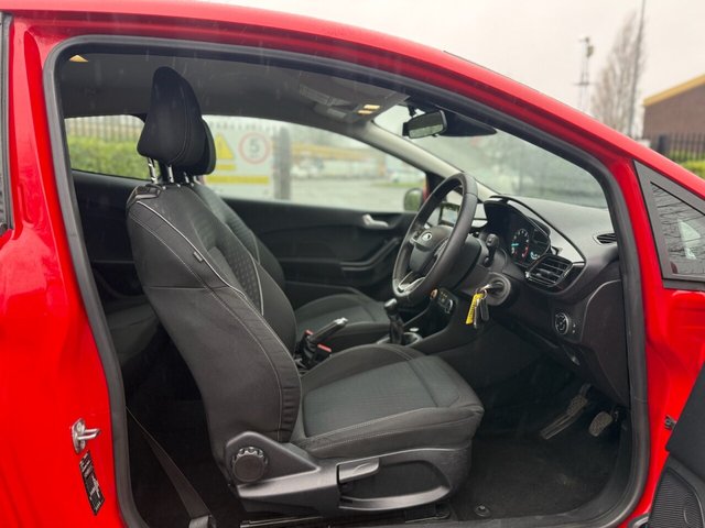 2018 Ford Fiesta 1.1L Zetec 3dr - Photo 9