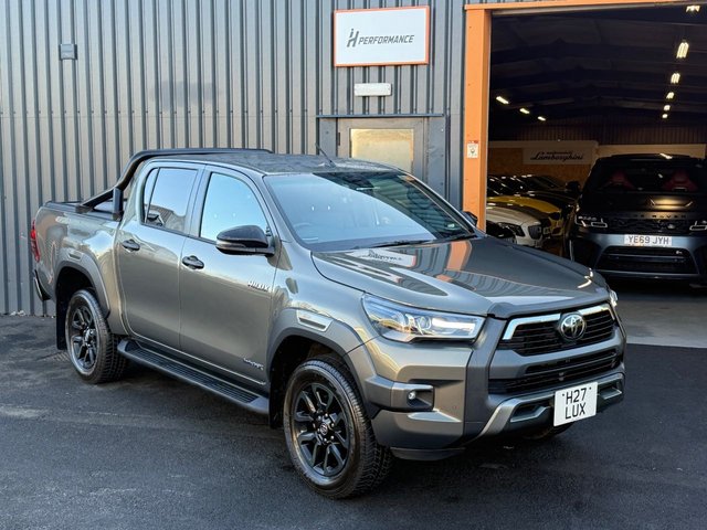 2021 TOYOTA HI-LUX