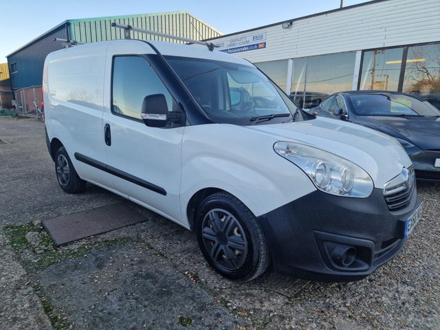 View our Vauxhall Combo 1.3 CDTi 2000 16v Panel Van 3dr Diesel Manual FWD L1 H1 (133 g/km, 89 bhp)