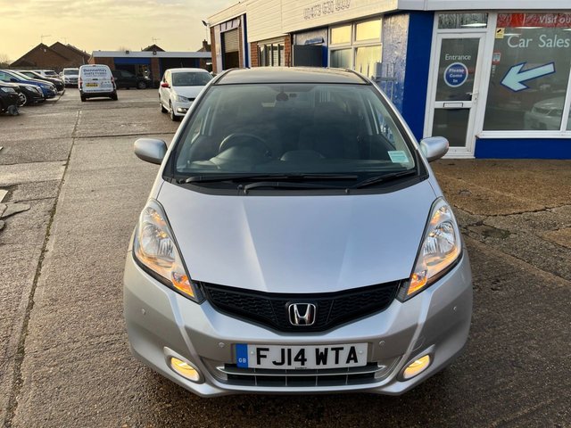 2014 HONDA JAZZ 1.4 i-VTEC EX Hatchback 5dr Petrol CVT Euro 5 (99 ps) - Photo 2