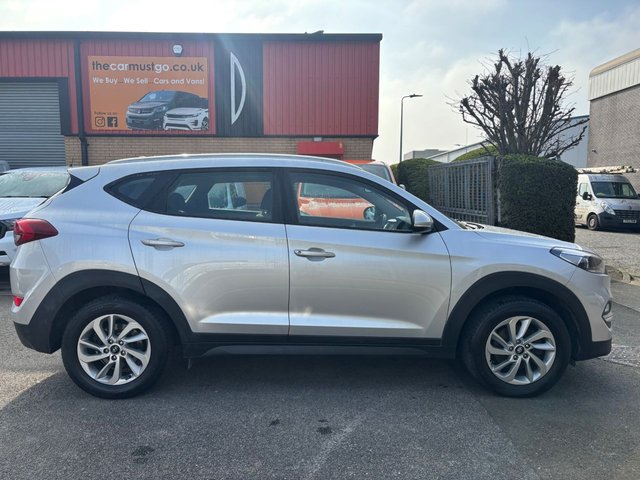 2017 HYUNDAI TUCSON - Photo 8