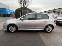 USED 2012 12 VOLKSWAGEN GOLF 1.6 TDI BlueMotion Hatchback 5dr Diesel Manual Euro 5 (s/s) (105 ps) We Supply Cars and Vans all over the Uk, with over 20 years experience, and 5 star Google reviews, we have an ever changing stock profile ! We now offer selected cars and vans for a limited time only at a price to go ! Each and every vehicle will have a mechanical check prior to collection and at least 6 months mot. We are based 5 minutes away from Hull train station just of the A63 on Rugby Street in Hull. Simply get in touch or call and see us for more information. Thank youWe are pleased to o