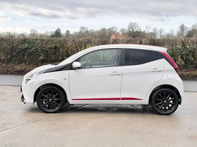 2018 Toyota Aygo 1L X-Press 5dr - Photo 8