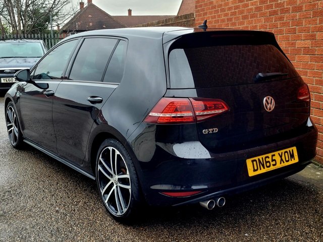 2015 VOLKSWAGEN GOLF - Photo 4