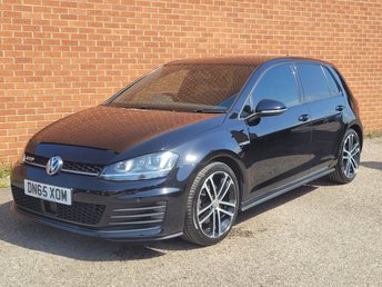 2015 VOLKSWAGEN GOLF