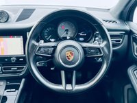 USED 2022 22 PORSCHE MACAN 2.9T V6 S SUV 5dr Petrol PDK 4WD Euro 6 (s/s) (380 ps) PanoramicRoof|21"Inch|FSH