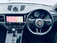 USED 2022 22 PORSCHE MACAN 2.9T V6 S SUV 5dr Petrol PDK 4WD Euro 6 (s/s) (380 ps) PanoramicRoof|21"Inch|FSH