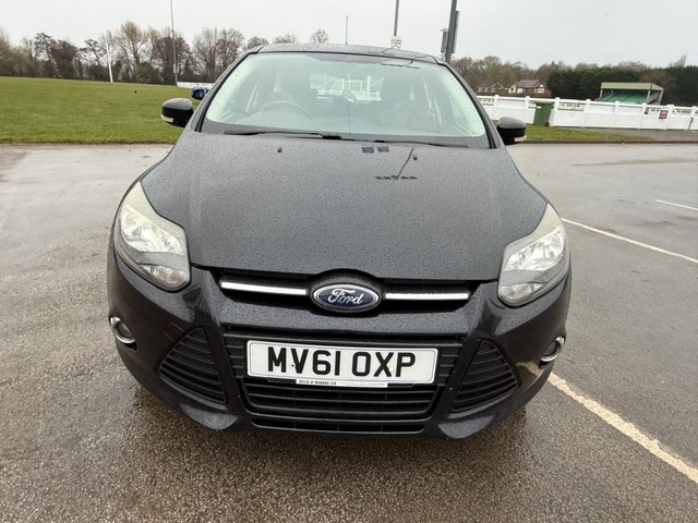 2011 Ford Focus 1.6L Zetec 5dr - Photo 12