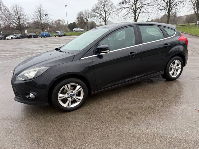 2011 Ford Focus 1.6L Zetec 5dr - Photo 5
