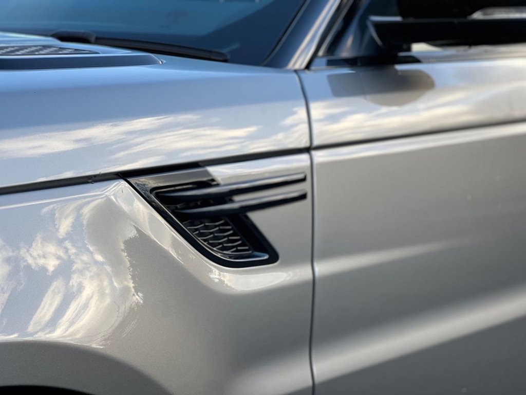 USED 2017 67 LAND ROVER RANGE ROVER SPORT 3.0 SD V6 HSE Dynamic SUV 5dr Diesel Auto 4WD Euro 6 (s/s) (306 ps) 