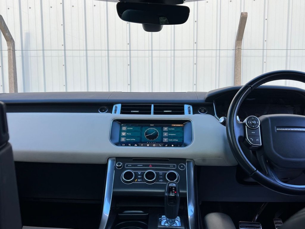 USED 2017 67 LAND ROVER RANGE ROVER SPORT 3.0 SD V6 HSE Dynamic SUV 5dr Diesel Auto 4WD Euro 6 (s/s) (306 ps) 