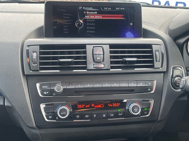 2014 BMW 1 Series 1.6L Sport 5dr - Photo 6