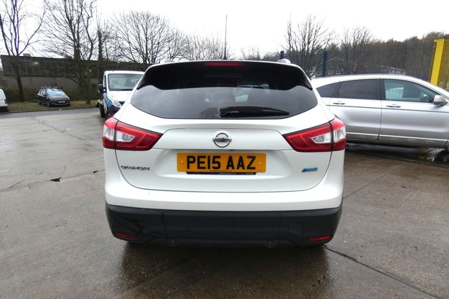 2015 NISSAN QASHQAI - Photo 7