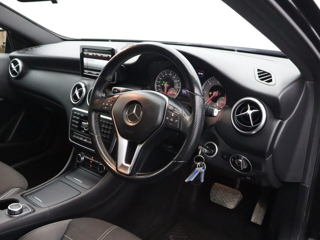 2015 Mercedes-Benz A-Class 1.5L Sport 5dr - Photo 12