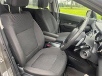 USED 2013 62 PEUGEOT 5008 1.6 e-HDi Active EGC Euro 5 (s/s) 5dr Good Runner