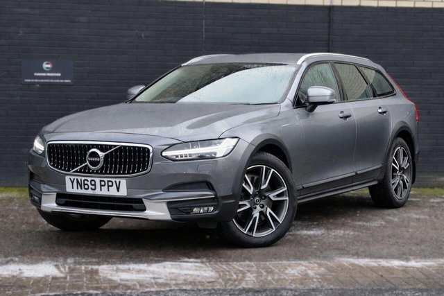 2019 VOLVO V90 Cross Country - Photo 4