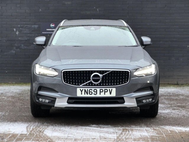 2019 VOLVO V90 Cross Country - Photo 6