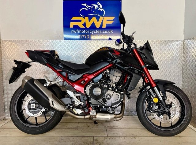 View our Honda Cb750 Hornet range
