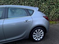 USED 2013 13 VAUXHALL ASTRA 1.6 16v Elite Euro 5 5dr Fresh service