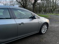 USED 2013 13 VAUXHALL ASTRA 1.6 16v Elite Euro 5 5dr Fresh service