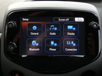 USED 2021 71 TOYOTA AYGO 1.0 VVT-i x-play 5d 70 S/S APPLE CARPLAY / ANDROID AUTO (GIVES YOU SAT NAV), REVERSING CAMERA, DAB RADIO, BLUETOOTH PHONE & MUSIC, AUX & USB INPUTS, MANUAL GEARBOX, LED DAYTIME RUNNING LIGHTS, SPARE WHEEL, LEATHER MULTIFUNCTION STEERING WHEEL, AIR CONDITIONING, TRIP COMPUTER, ISO FIX, TYRE PRESSURE WARNING, SPEED LIMITER, ELECTRIC WINDOWS, ELECTRIC MIRRORS, FOLDING REAR SEATS, AIRBAGS WITH PASSANGER OFF, SPACE SAVER SPARE WHEEL, 1 OWNER FROM NEW, SERVICE HISTORY