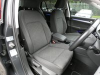 USED 2023 23 VOLKSWAGEN GOLF 1.5 TSI Life 5d 130 S/S 17 INCH VENTURA ALLOYS, PRIVACY GLASS, SPACE SAVER SPARE, SAT NAV, WIRELESS APPLE CARPLAY / ANDROID AUTO, ACTIVE INFO DISPLAY VIRTUAL COCKPIT, WIRELESS PHONE CHARGER, DAB RADIO, BLUETOOTH, LANE ASSIST, FRONT ASSIST, ADAPTIVE CRUISE CONTROL & SPEED LIMITER, FRONT & REAR PARKING SENSORS WITH DISPLAY, LEATHER FLAT BOTTOM MULTIFUNCTION STEERING WHEEL, KEYLESS START, RAIN & LIGHT SENSORS, AUTO HOLD, 4x USB PORTS, CLIMATE CONTROL, ILLUMINATING VANITY MIRRORS, 1 OWNER FROM NEW, GOOD SERVICE HISTORY