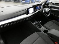 USED 2023 23 VOLKSWAGEN GOLF 1.5 TSI Life 5d 130 S/S 17 INCH VENTURA ALLOYS, PRIVACY GLASS, SPACE SAVER SPARE, SAT NAV, WIRELESS APPLE CARPLAY / ANDROID AUTO, ACTIVE INFO DISPLAY VIRTUAL COCKPIT, WIRELESS PHONE CHARGER, DAB RADIO, BLUETOOTH, LANE ASSIST, FRONT ASSIST, ADAPTIVE CRUISE CONTROL & SPEED LIMITER, FRONT & REAR PARKING SENSORS WITH DISPLAY, LEATHER FLAT BOTTOM MULTIFUNCTION STEERING WHEEL, KEYLESS START, RAIN & LIGHT SENSORS, AUTO HOLD, 4x USB PORTS, CLIMATE CONTROL, ILLUMINATING VANITY MIRRORS, 1 OWNER FROM NEW, GOOD SERVICE HISTORY