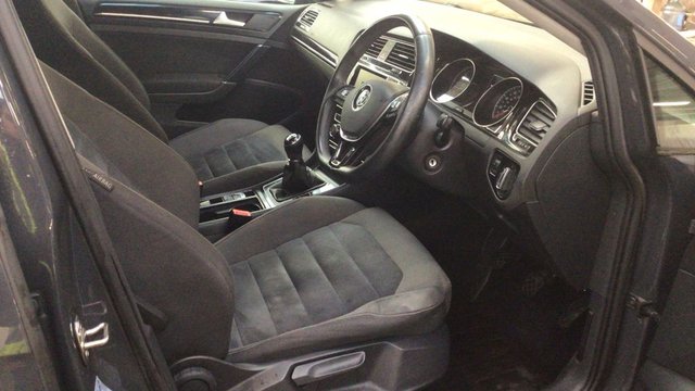 2013 VOLKSWAGEN GOLF 2.0 TDI BlueMotion Tech GT Hatchback 5dr Diesel Manual Euro 5 (s/s) (150 ps) - Photo 5