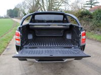 USED 2018 68 MITSUBISHI L200 2.4 DI-D DC Barbarian Pickup Double Cab 4dr Diesel Auto 4WD Euro 6 (178 ps) www.suffolkcarcentre.co.uk - Located at Ilketshall