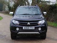 USED 2018 68 MITSUBISHI L200 2.4 DI-D DC Barbarian Pickup Double Cab 4dr Diesel Auto 4WD Euro 6 (178 ps) www.suffolkcarcentre.co.uk - Located at Ilketshall