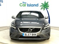 USED 2018 67 VOLVO V40 1.5 T2 R-Design Pro Hatchback 5dr Petrol Auto Euro 6 (s/s) (122 ps) AUTO with SATNAV Heated Leather Park Assist 18" Alloys Privacy Glass only 32000 Miles Great Service History