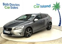 USED 2018 67 VOLVO V40 1.5 T2 R-Design Pro Hatchback 5dr Petrol Auto Euro 6 (s/s) (122 ps) AUTO with SATNAV Heated Leather Park Assist 18" Alloys Privacy Glass only 32000 Miles Great Service History