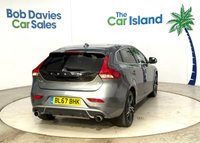 USED 2018 67 VOLVO V40 1.5 T2 R-Design Pro Hatchback 5dr Petrol Auto Euro 6 (s/s) (122 ps) AUTO with SATNAV Heated Leather Park Assist 18" Alloys Privacy Glass only 32000 Miles Great Service History